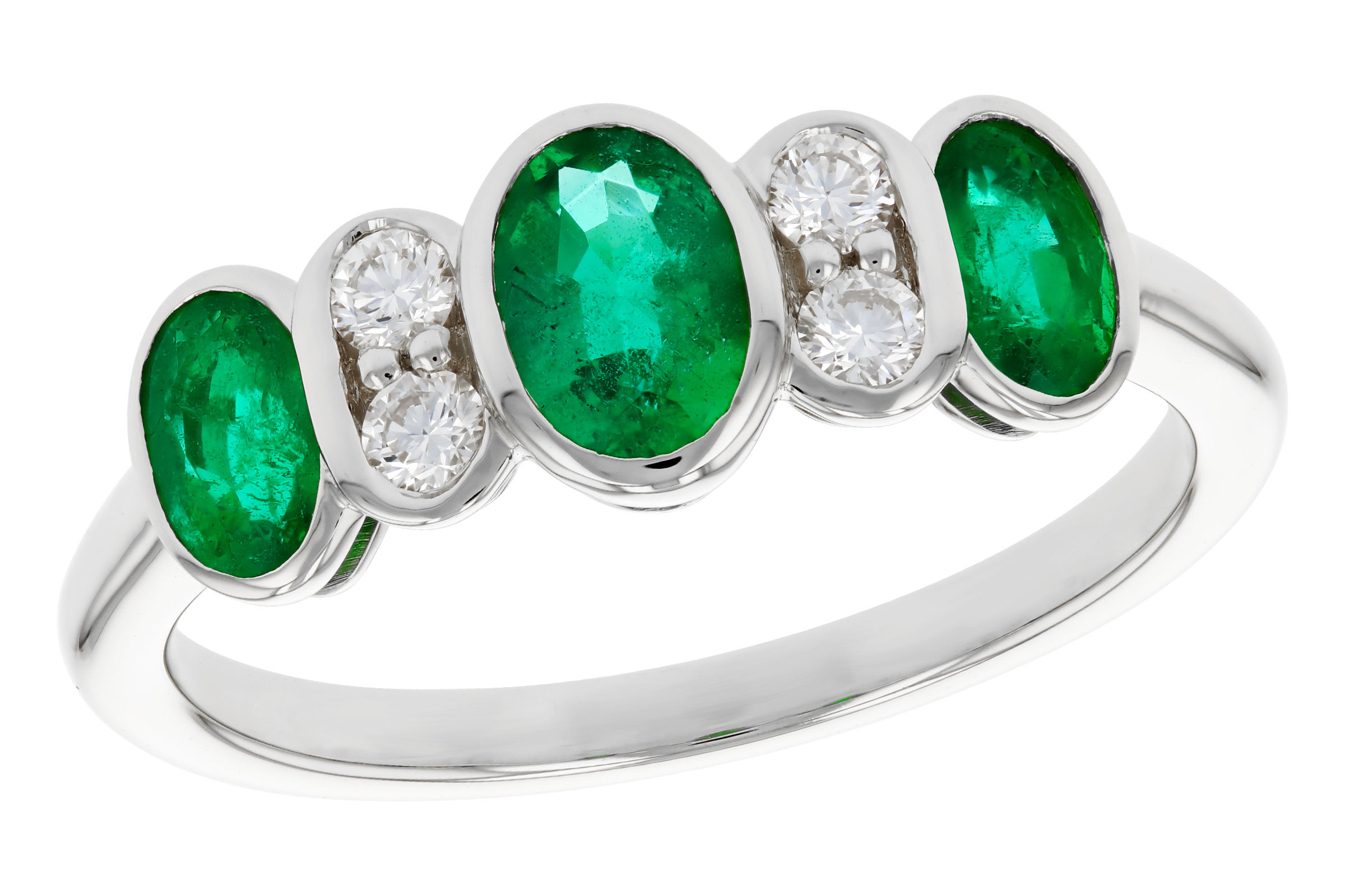 B303-39490: LDS RG .90 TW EMERALD 1.05 TGW
