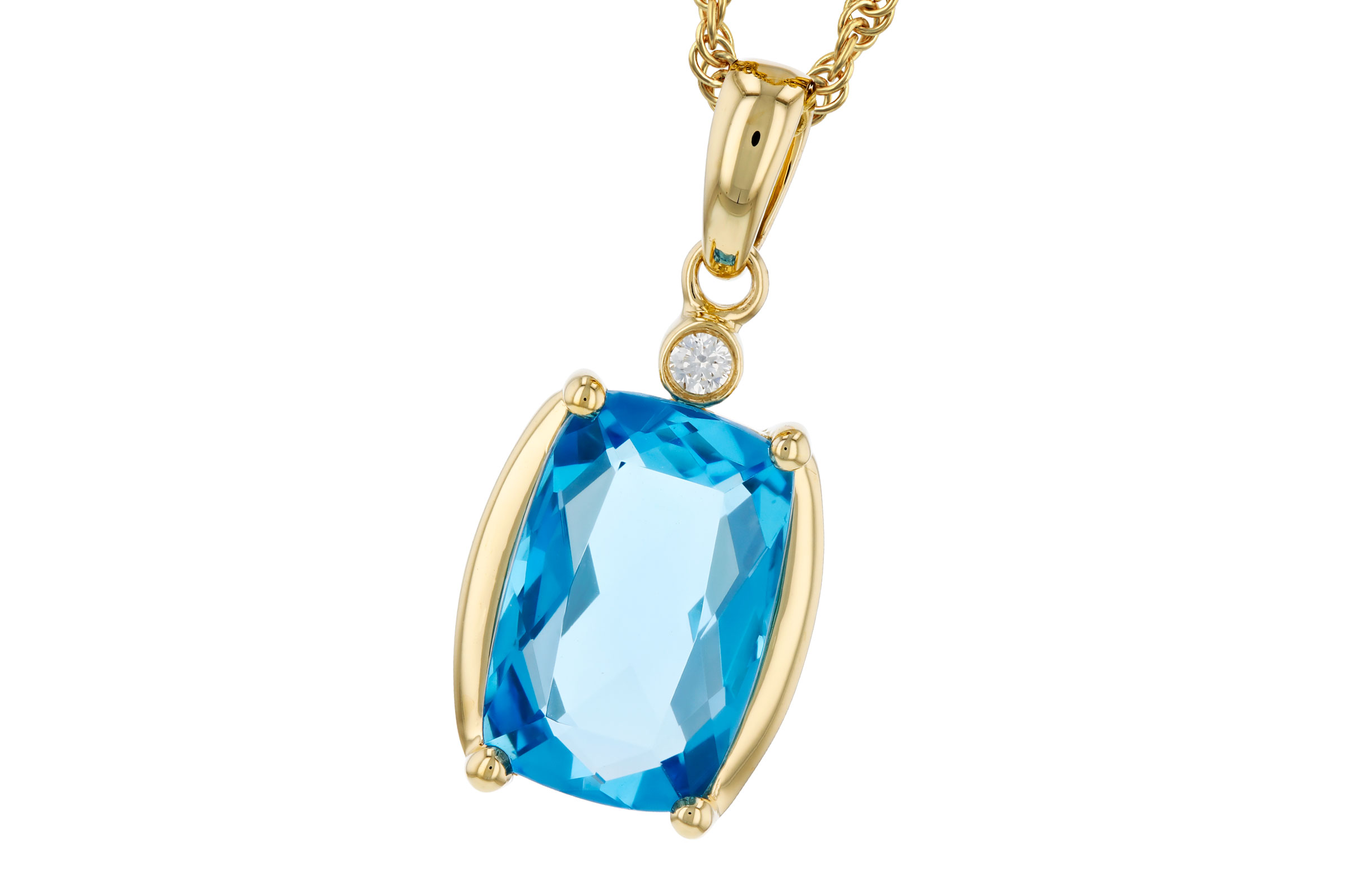 G303-38563: NECKLACE 2.88 BLUE TOPAZ 2.90 TGW (11x7MM BT)