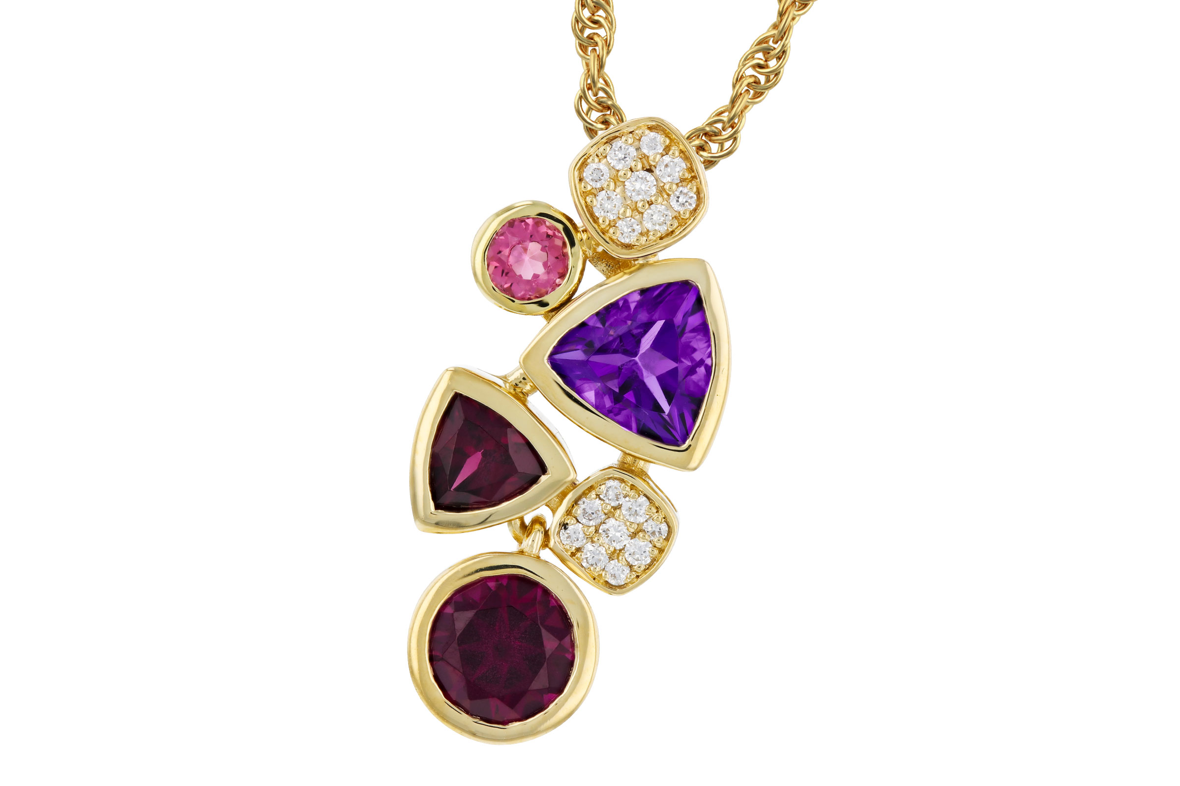 K303-38617: NECKLACE 1.34 SEMI-PREC (AM,RHO,PT) 1.40 TGW